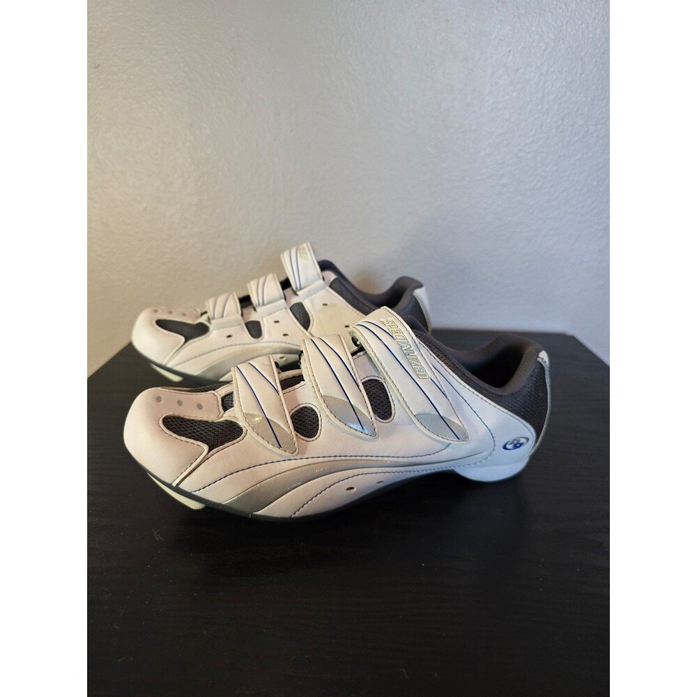 Specialized cycling shoes size 40‎ with Shimano clips